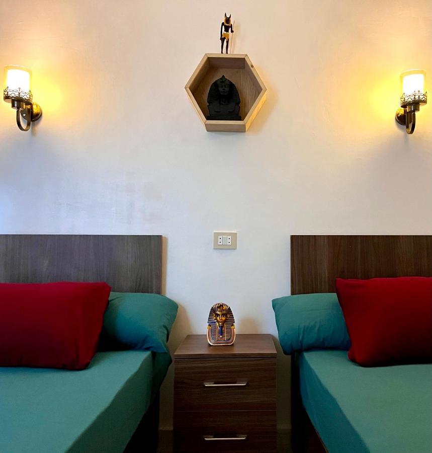 Giza Pyramids View Homestay Kafrat al Jabal Exterior photo